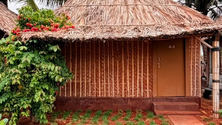 Deluxe AC Room with Garden View 