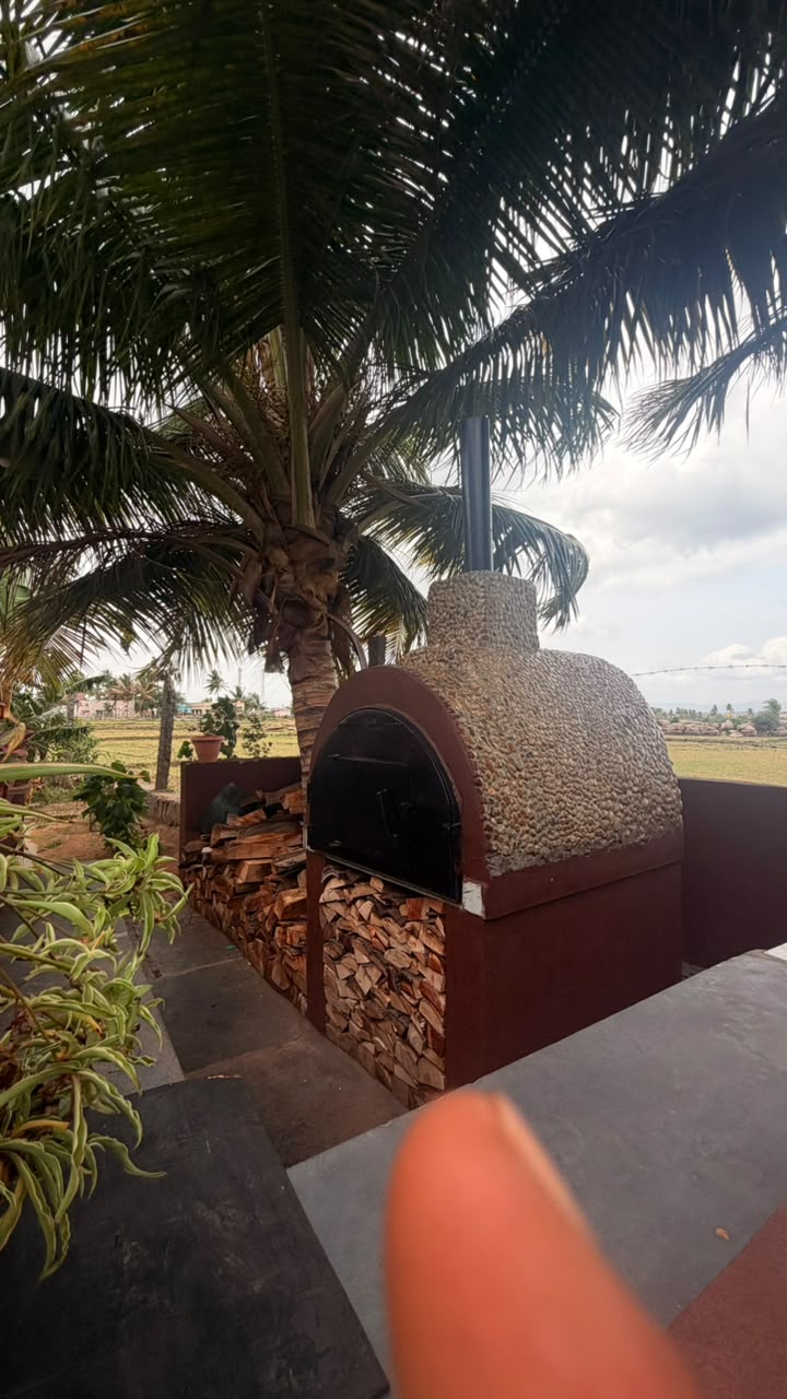 Real Wooden Pizza