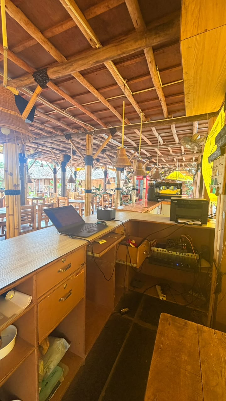 Tour Desk