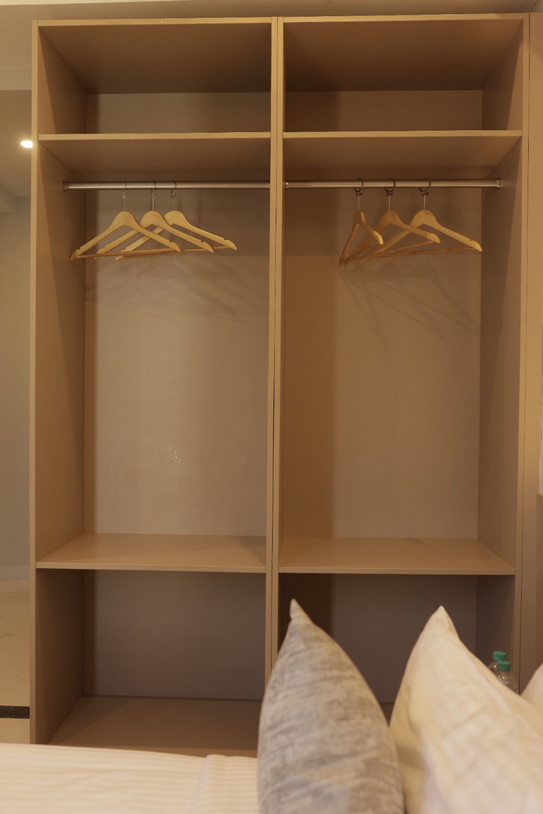 Property gallery image 11