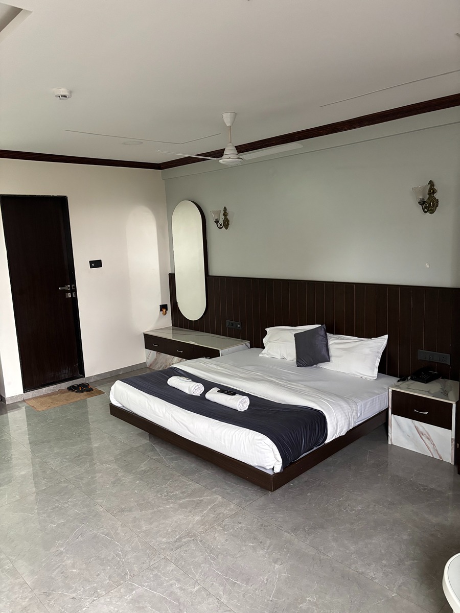 Property gallery image 16
