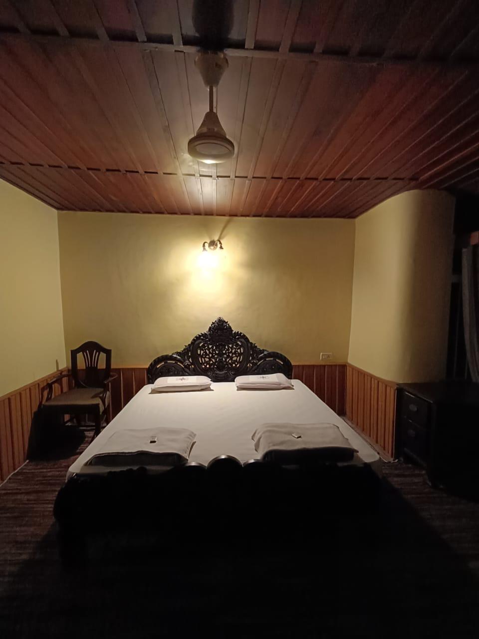 Unforgettable Stay in Gavi Forest