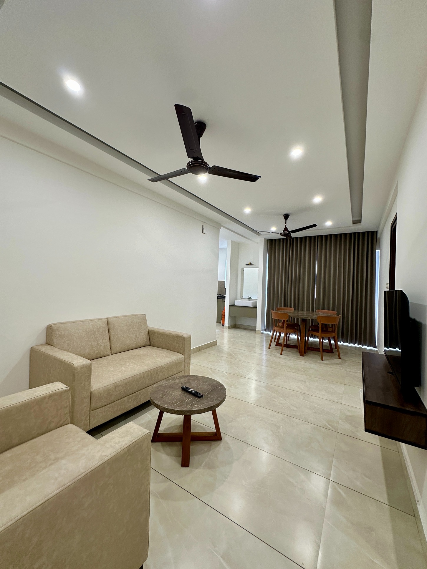 Property gallery image 6