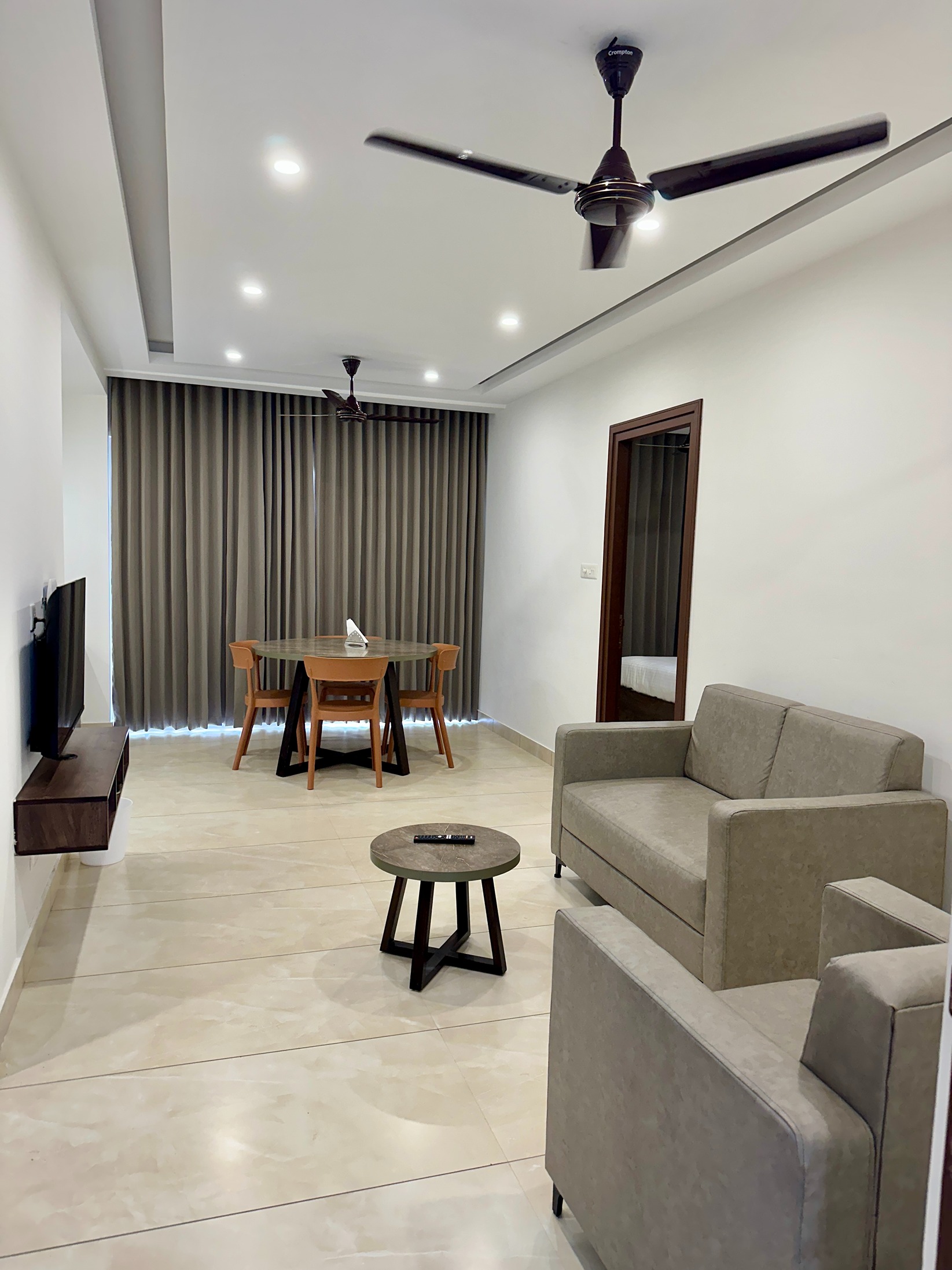 Property gallery image 9