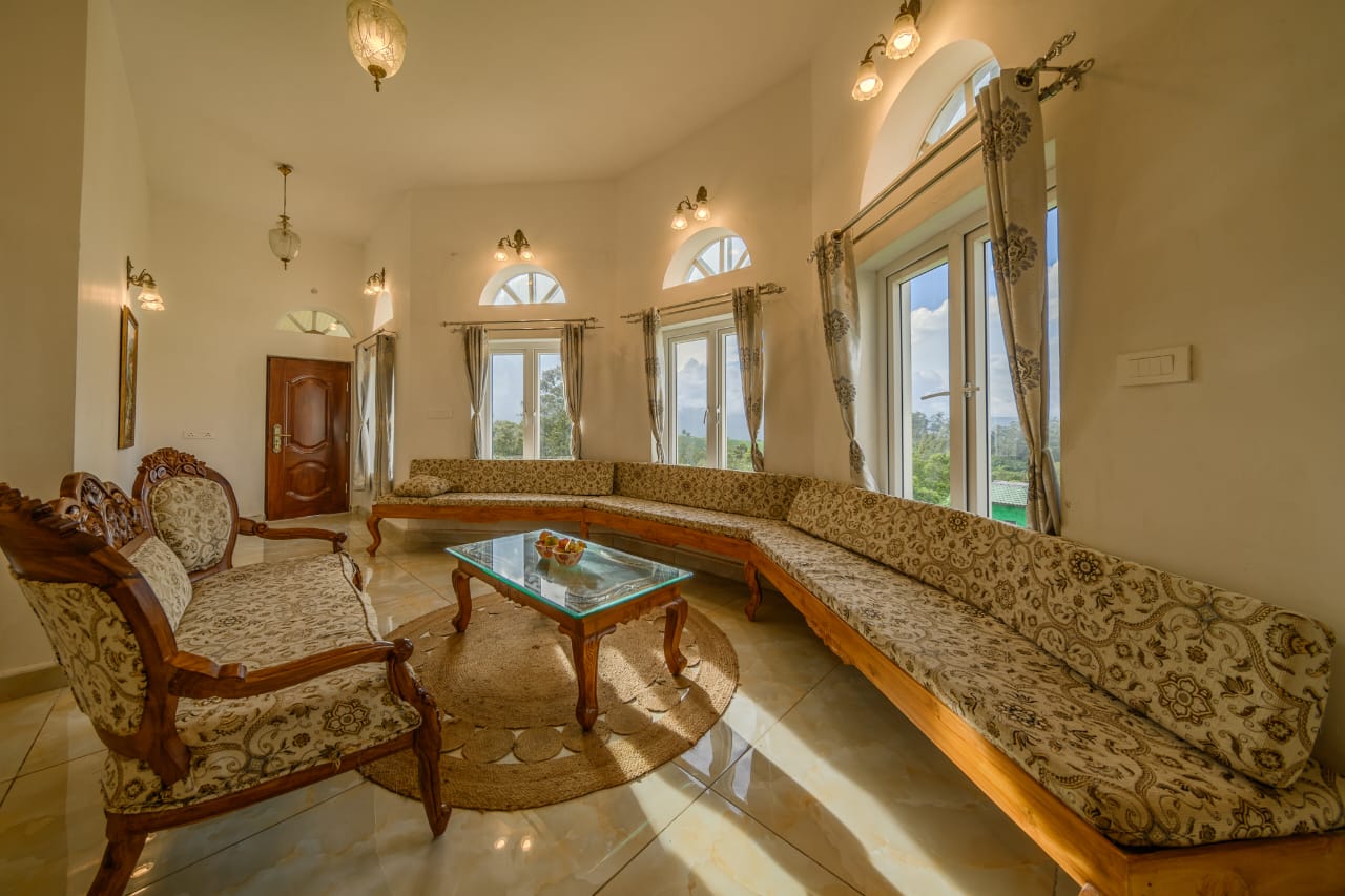 Property gallery image 2