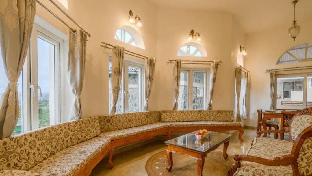 Imperial Villa image 4