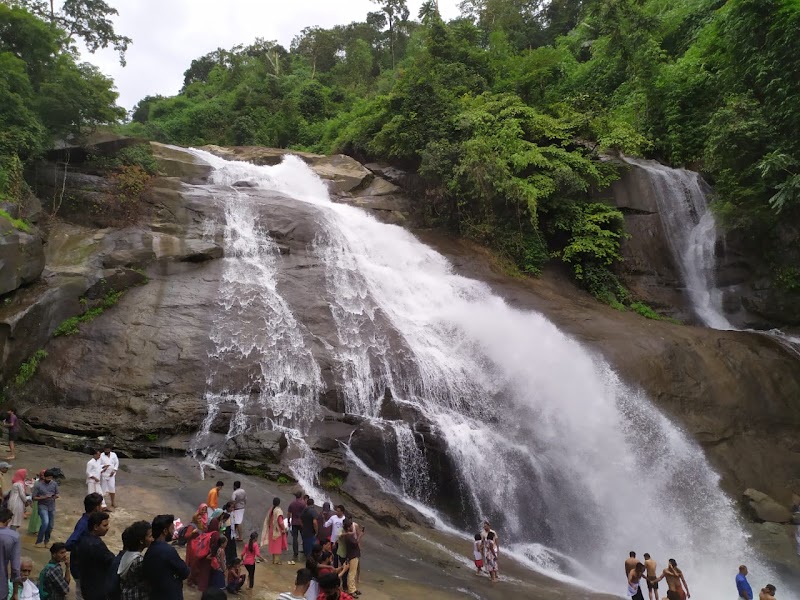 Thusharagiri Waterfalls
