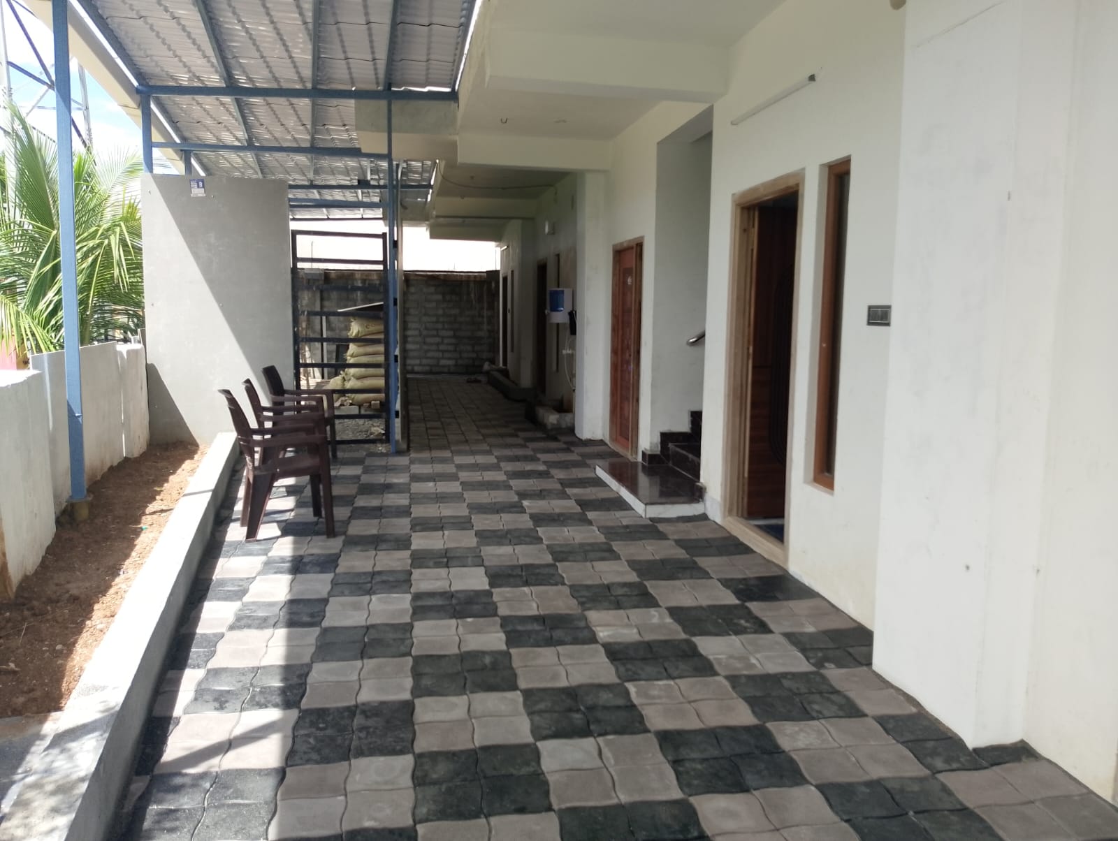 Property gallery image 3