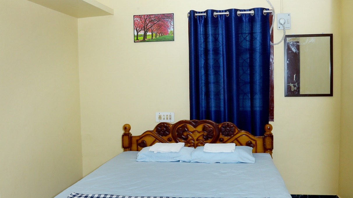 2BHK Cozy Homestay