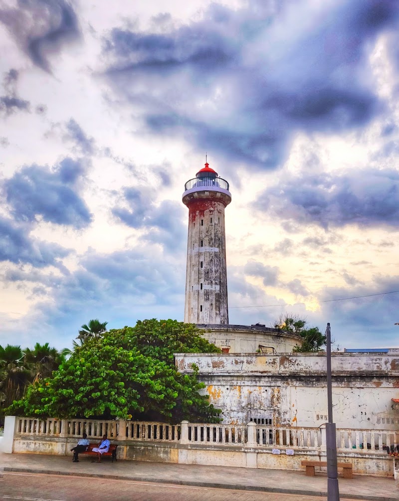 Goubert Avenue Lighthouse
