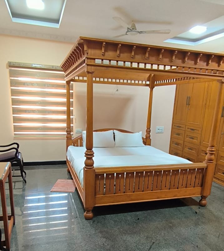 Property gallery image 12