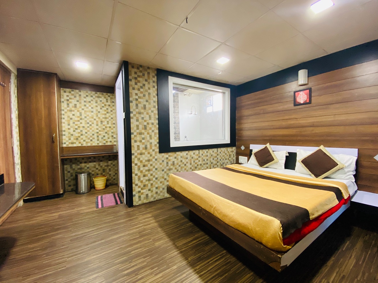 Property gallery image 3