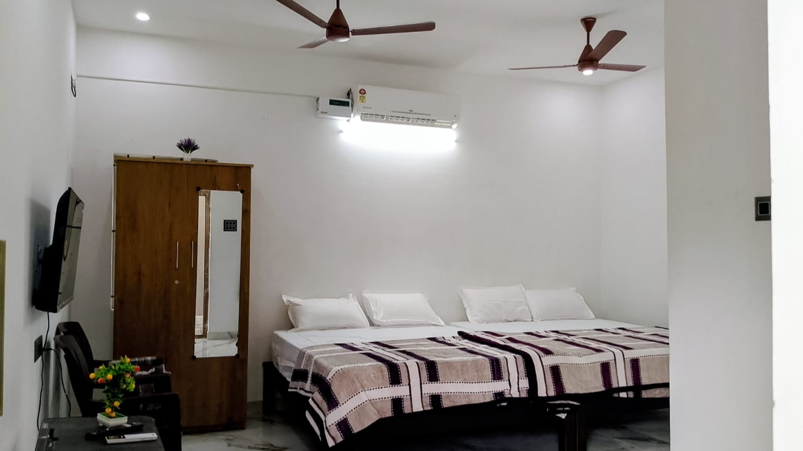Premium AC Room