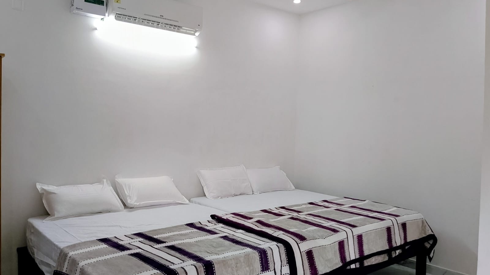 Premium Non AC Room