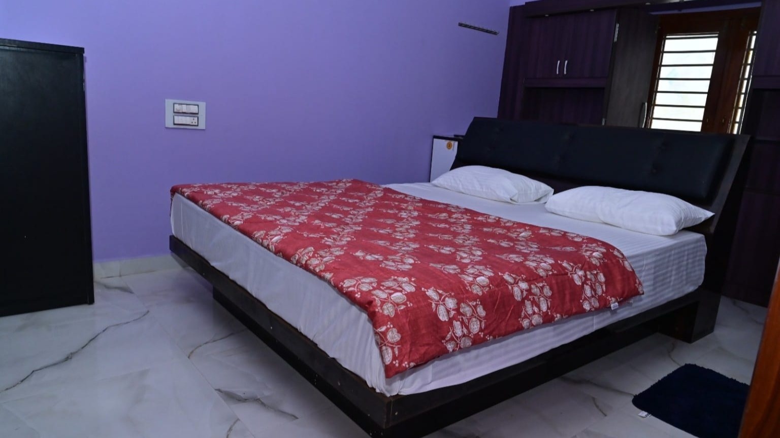STANDARD AC ROOM