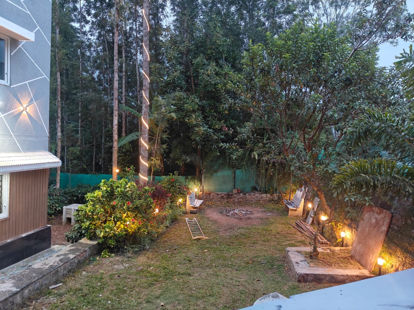 Property gallery image 2