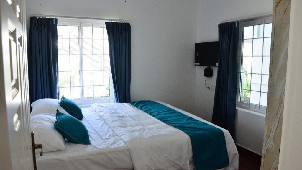 Premium Room – Dedicated Bathroom