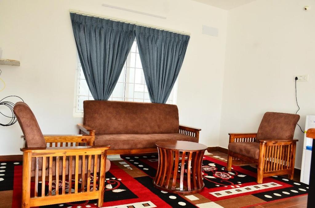 Property gallery image 4
