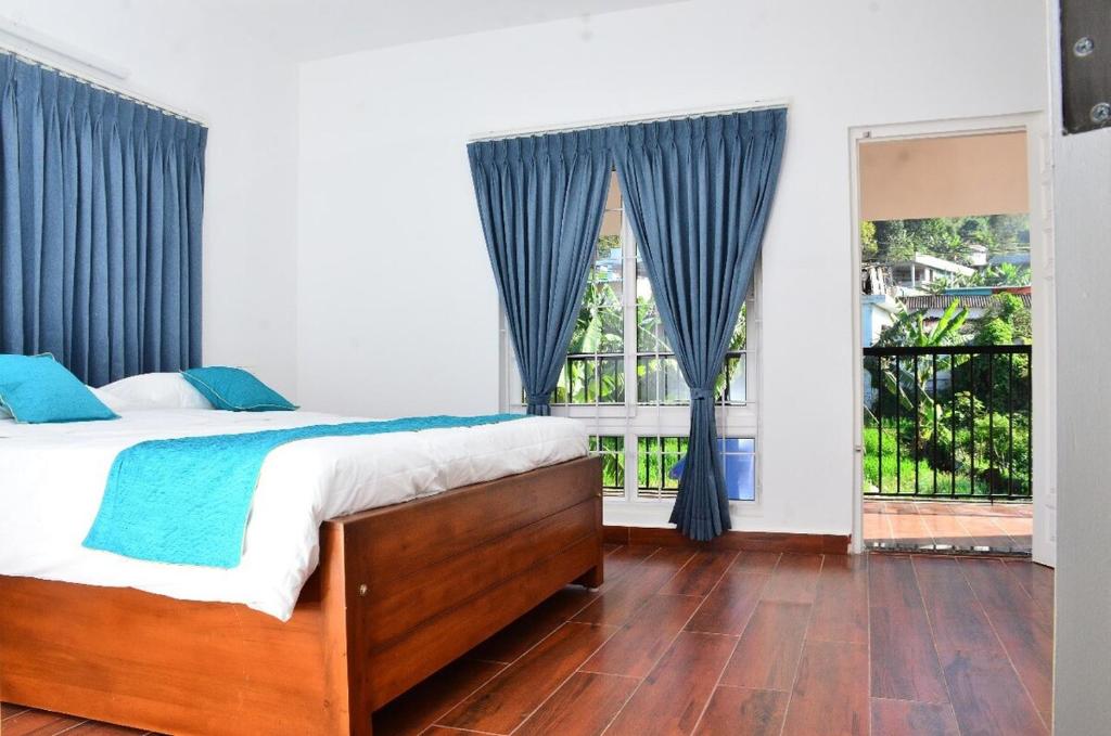 Property gallery image 1