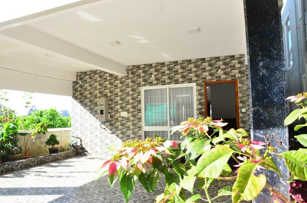 Property gallery image 11