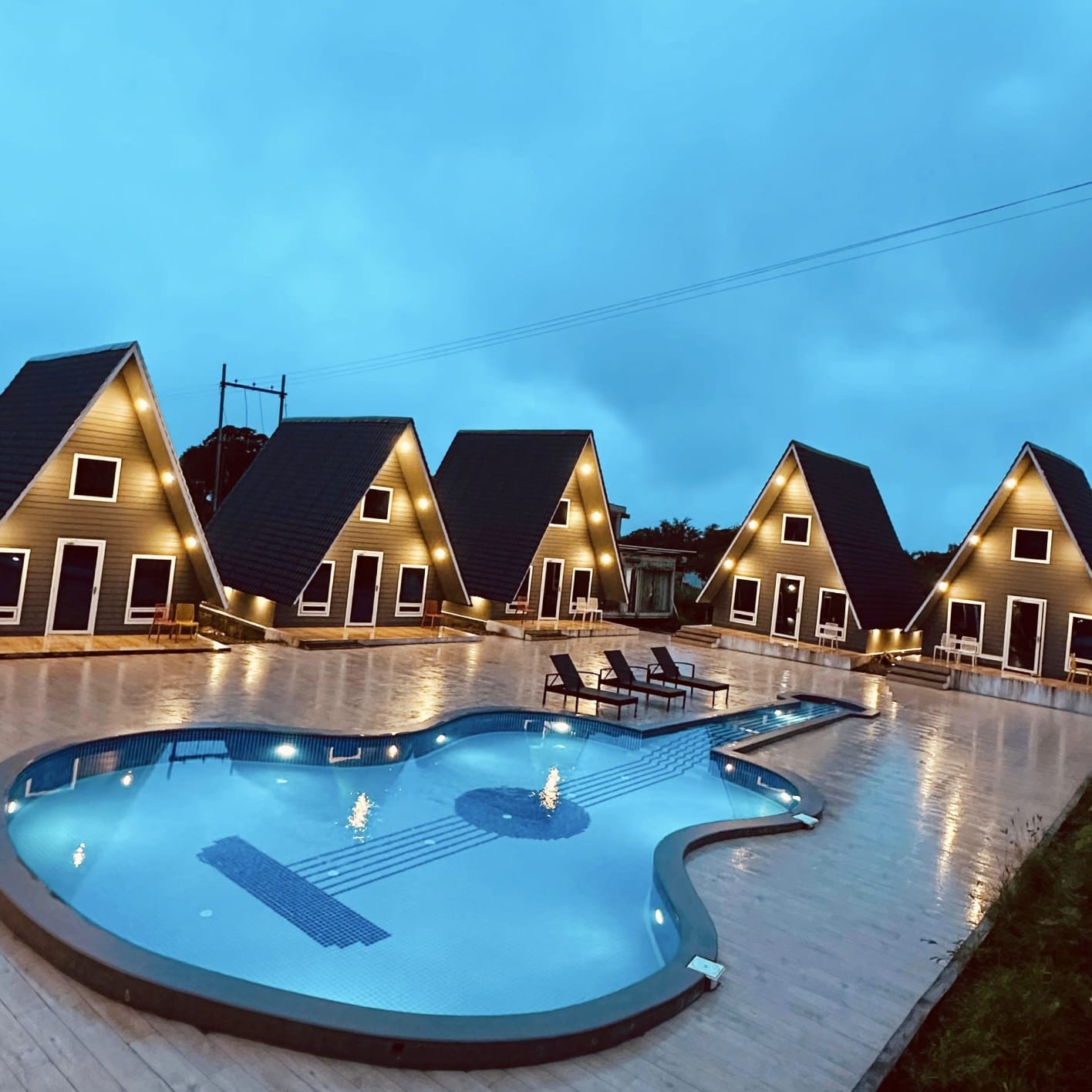 GR8 Hill Pool Villas Pool View