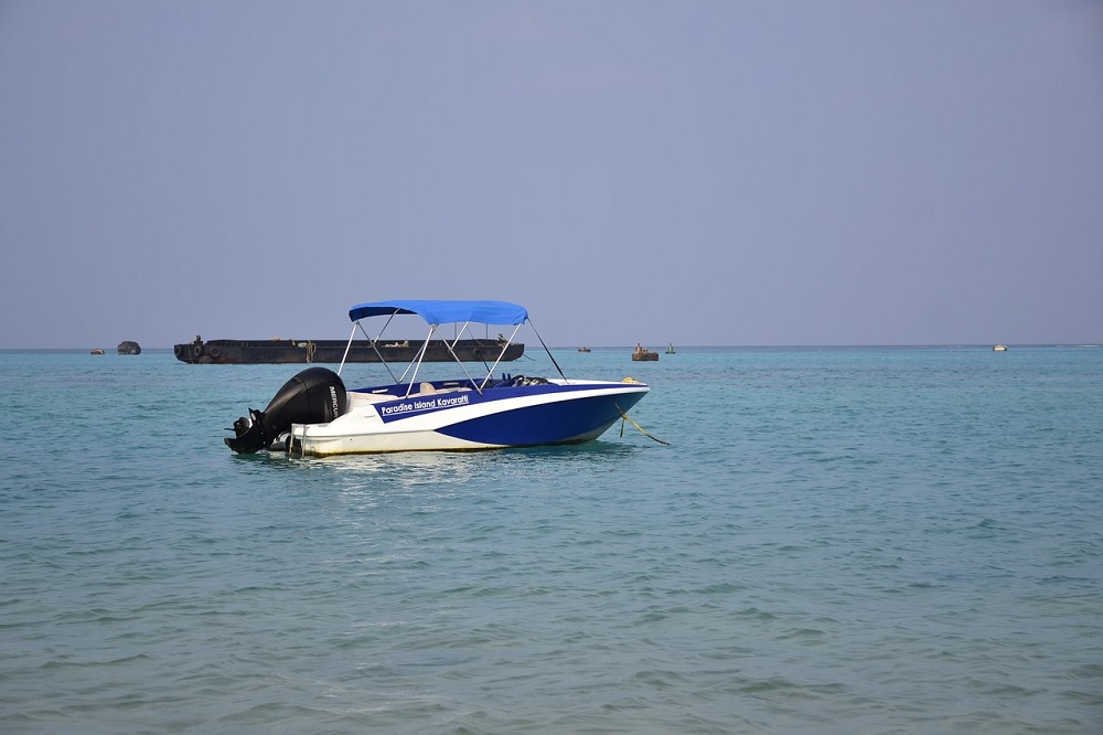 Speed Boat Ride