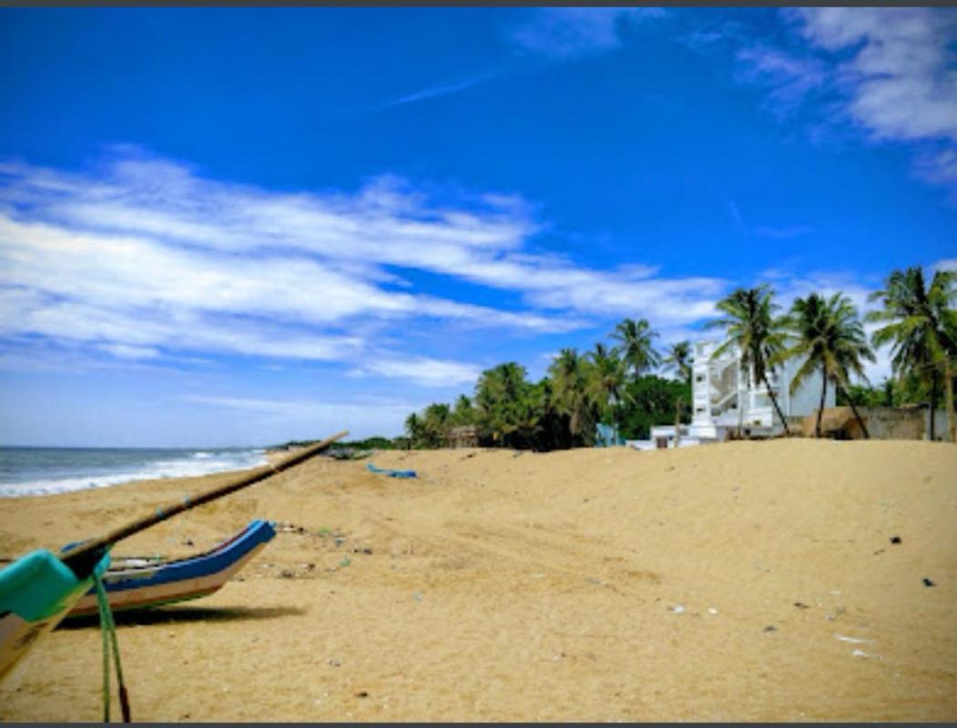 Beach House (9)