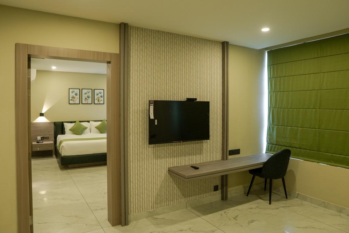 Premium Suite River view.jpg