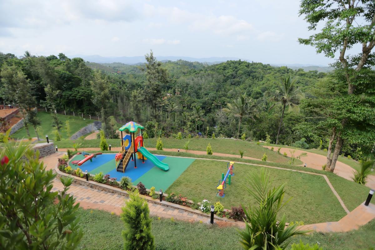 kid,s play area Mihra mist resort valat wayanad