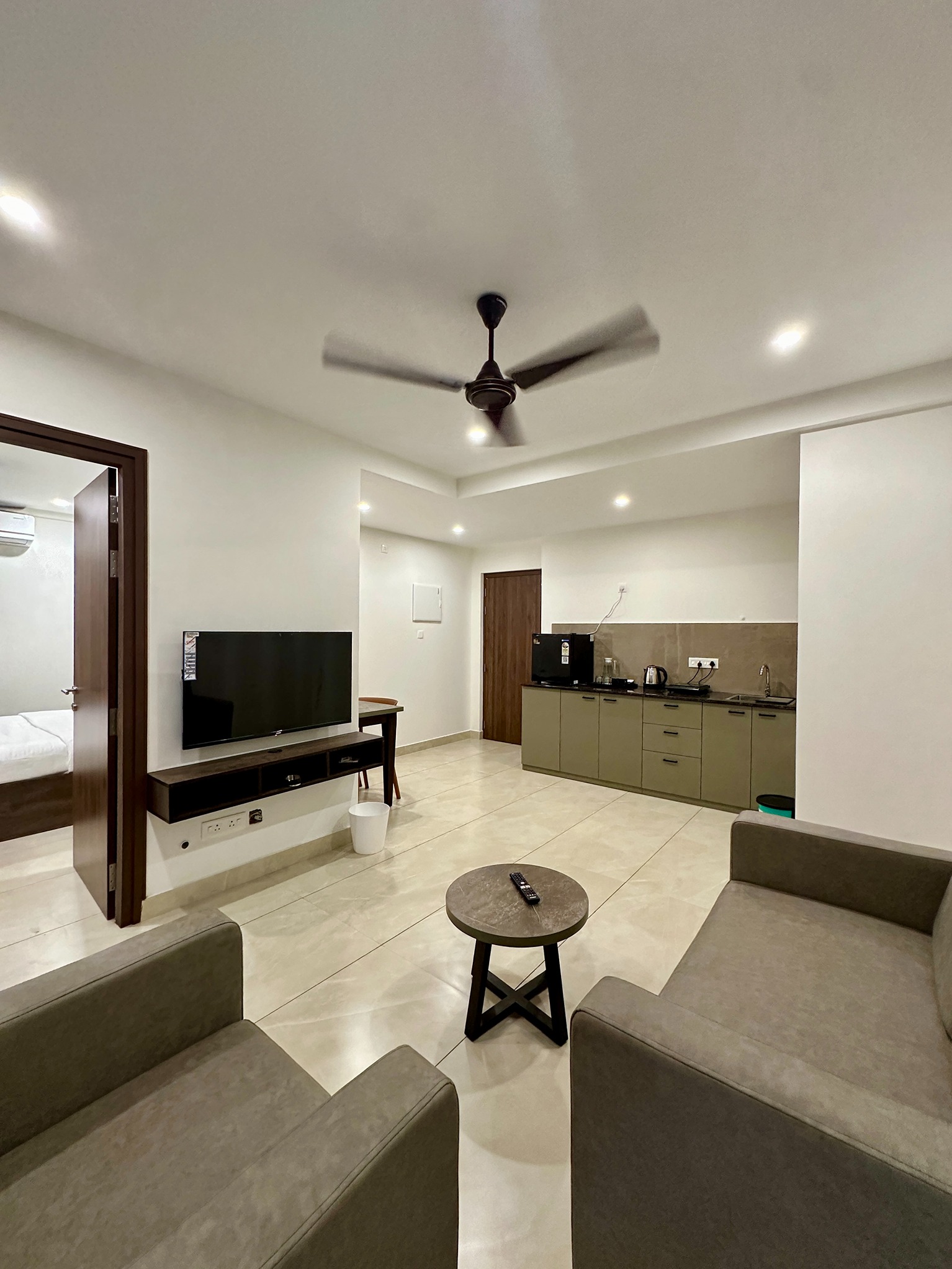 Property gallery image 8