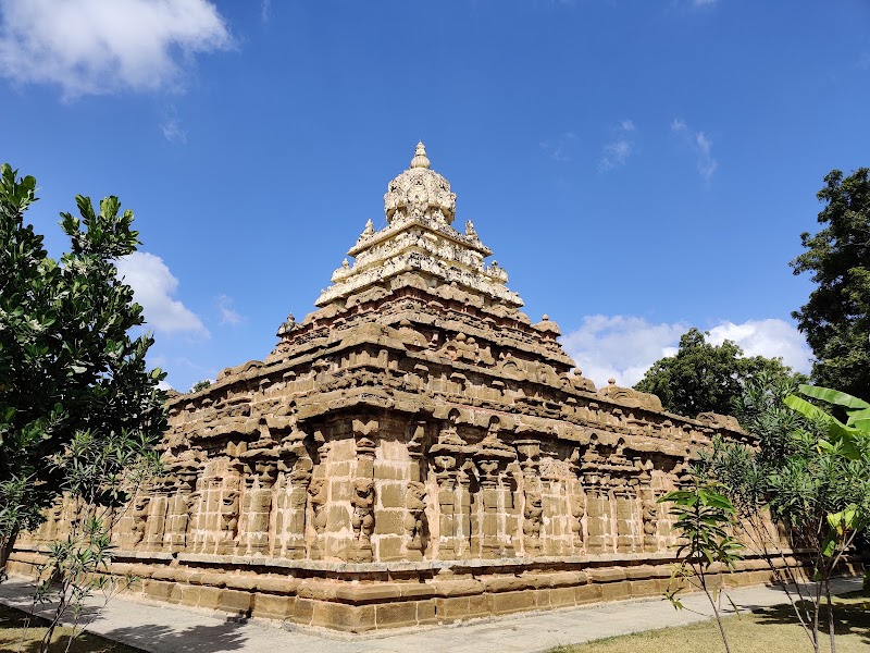 Thiru Paramyeshwaram Vinnagaram – Sri Vaikunda Perumal Temple