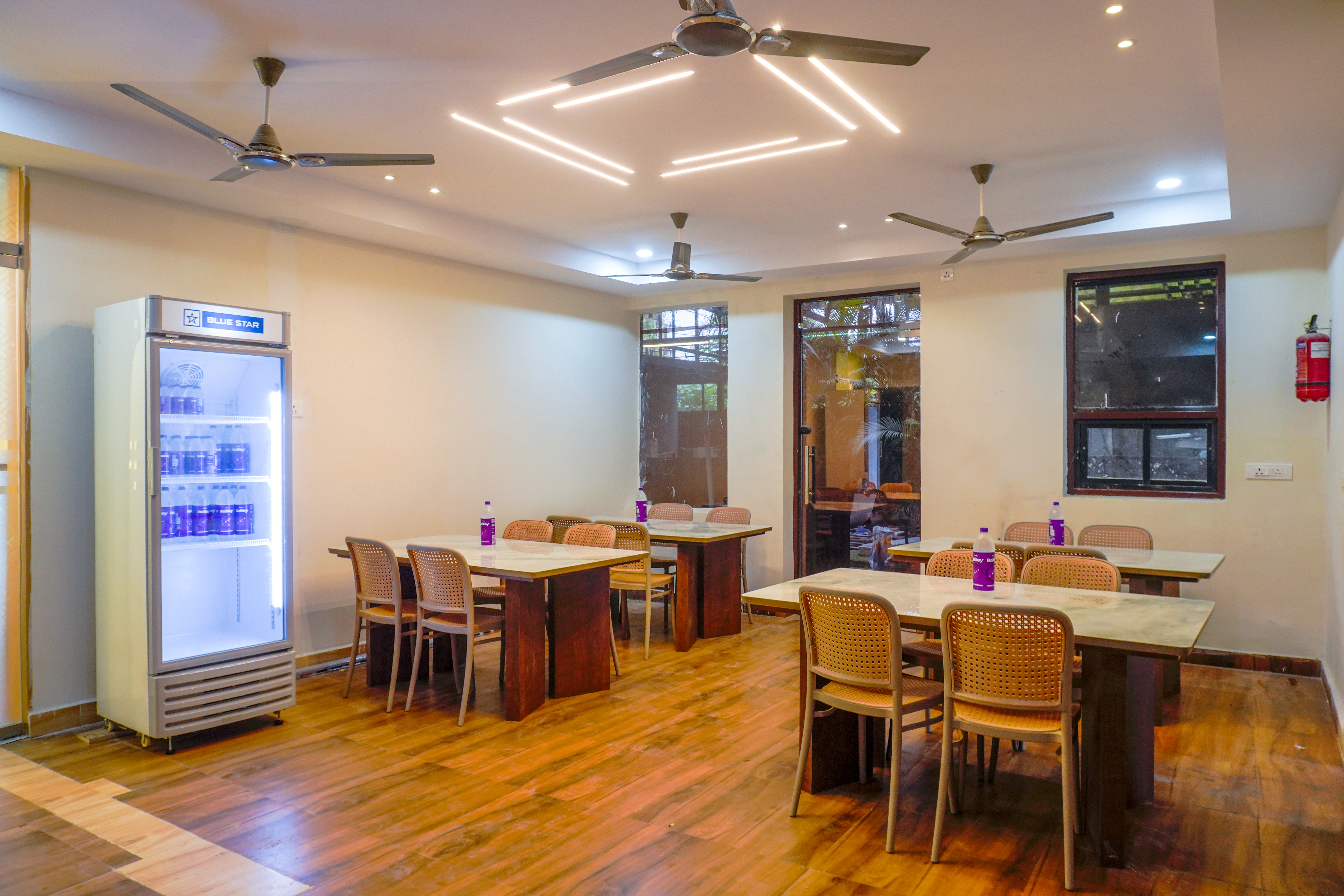 Property gallery image 2