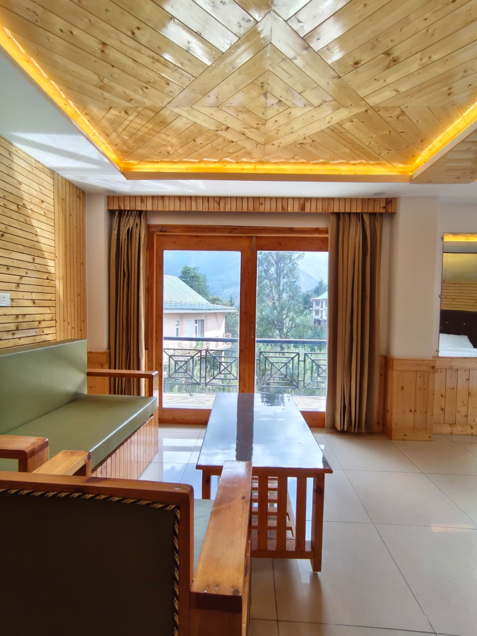 Property gallery image 5