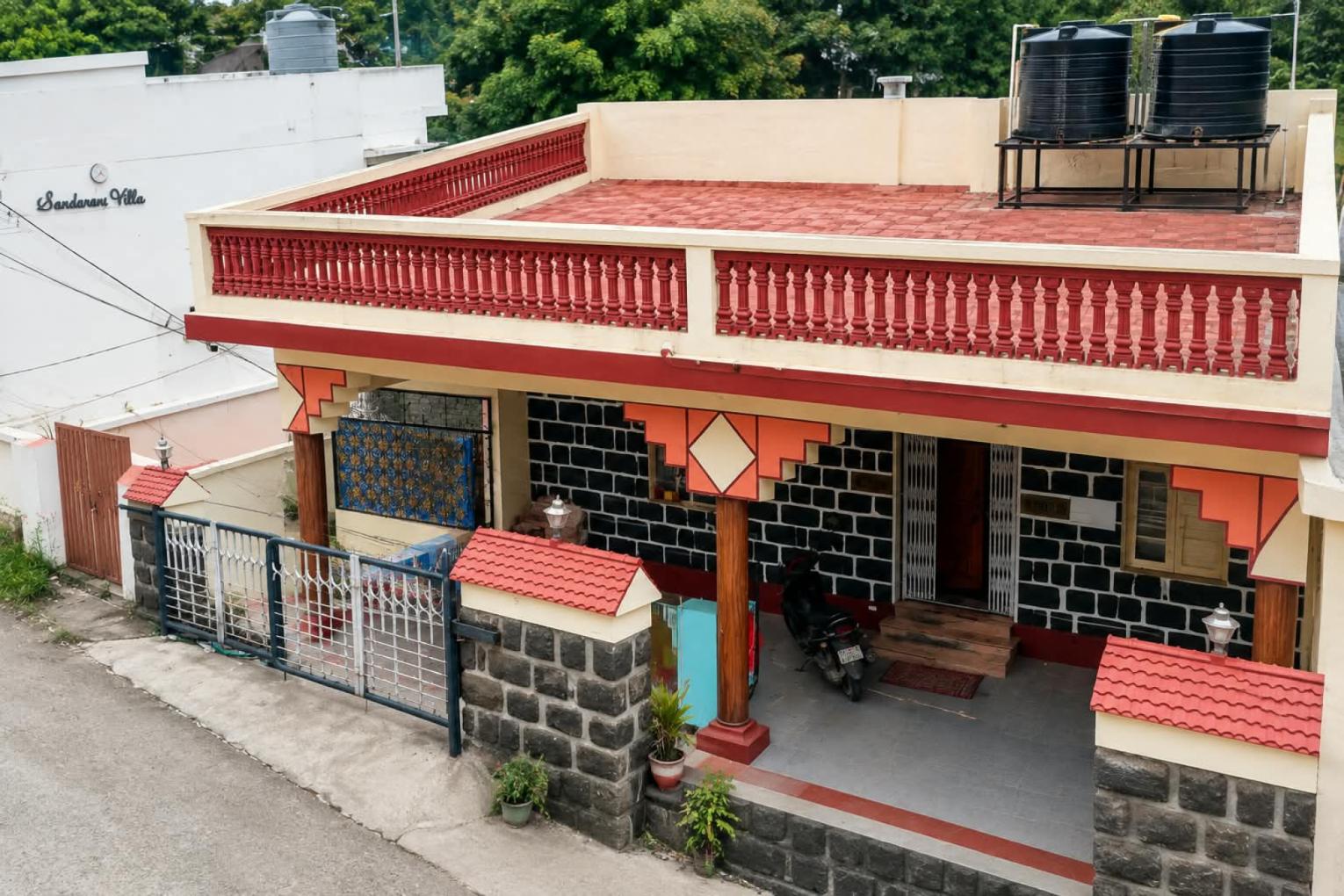 Main Image