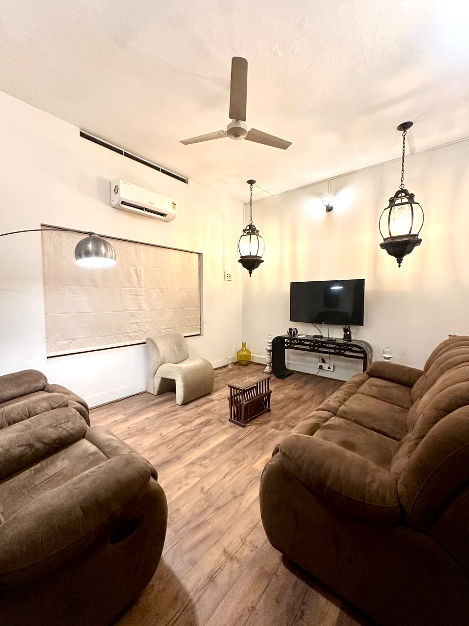 Property gallery image 12