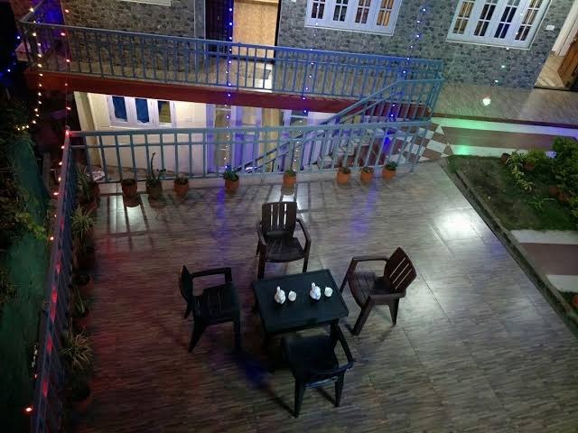 Property gallery image 4