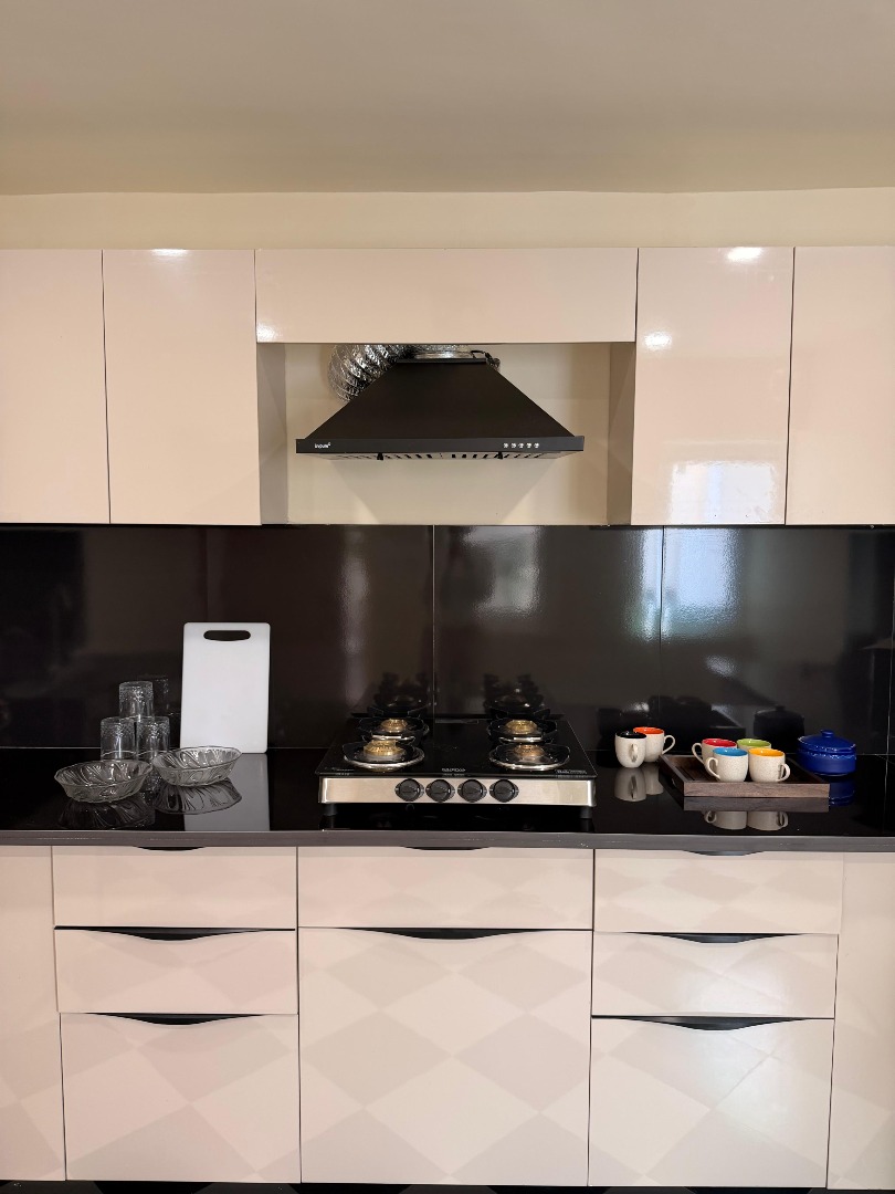Property gallery image 2
