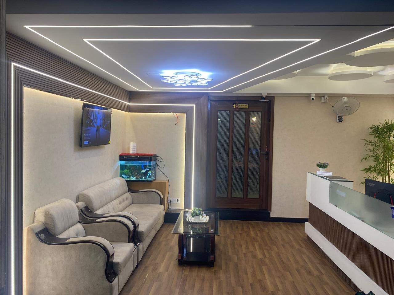 Property gallery image 2