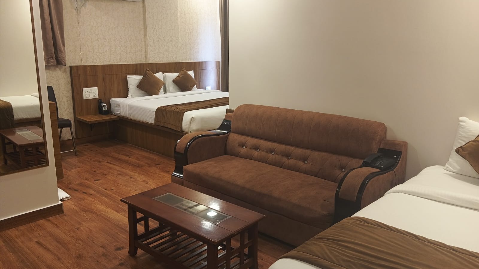 Premium Room