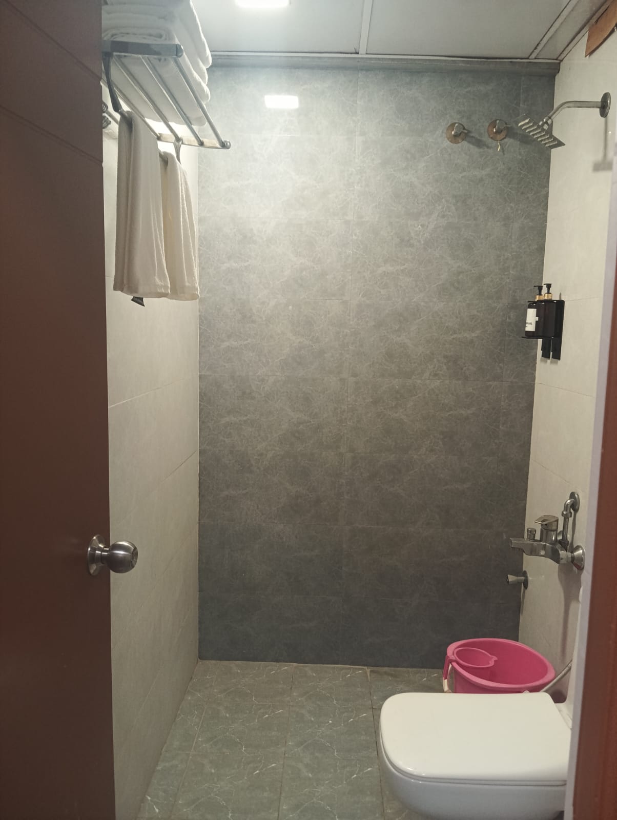 Property gallery image 15