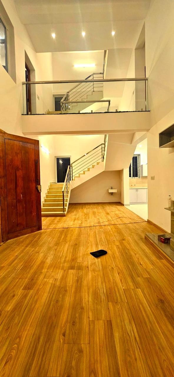 Property gallery image 4