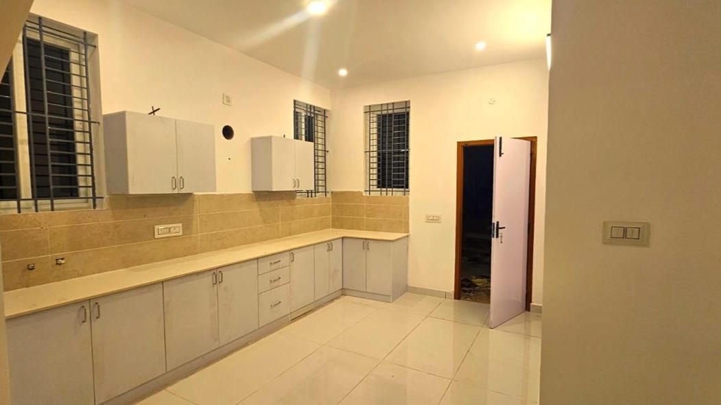 Sholakili Room