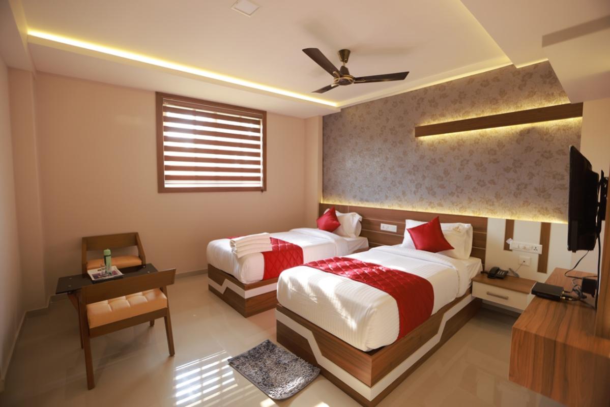 ROOM AC DELUX TWIN BED
