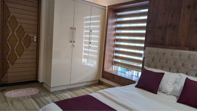 Upper Suite
