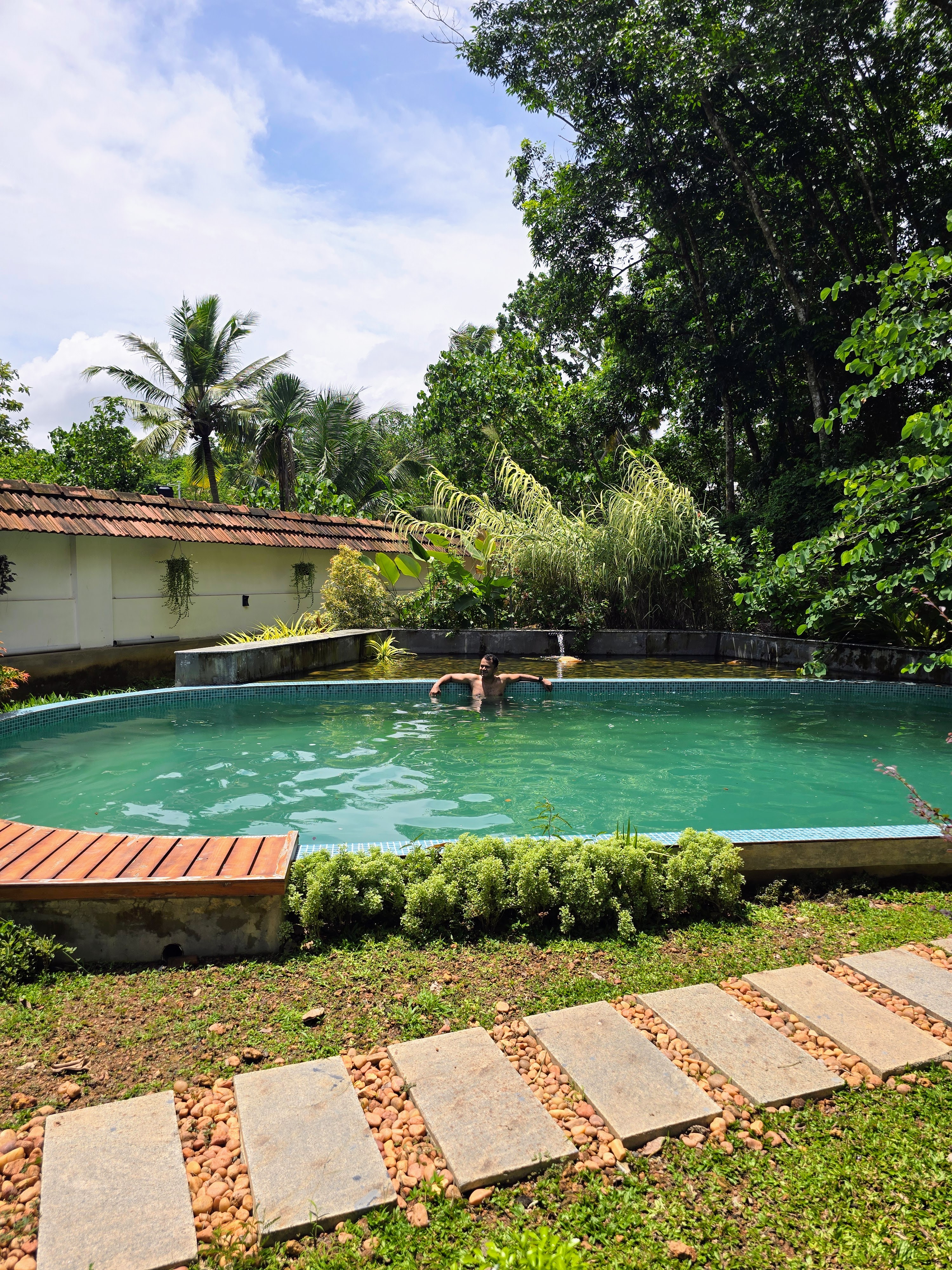 Property gallery image 1