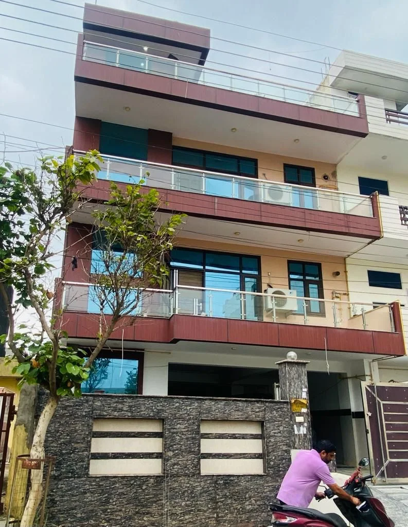 01JVNXEFCVVE7HAA7HV8694HSX