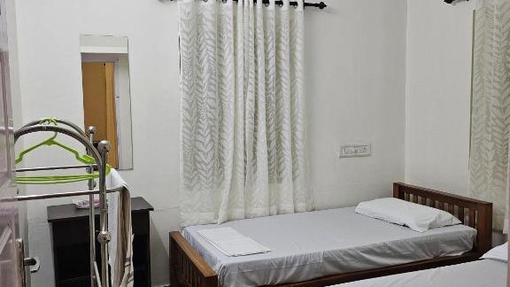 Non AC Room
