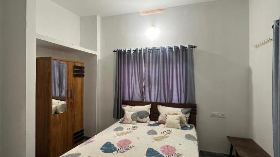 A/C Deluxe Room