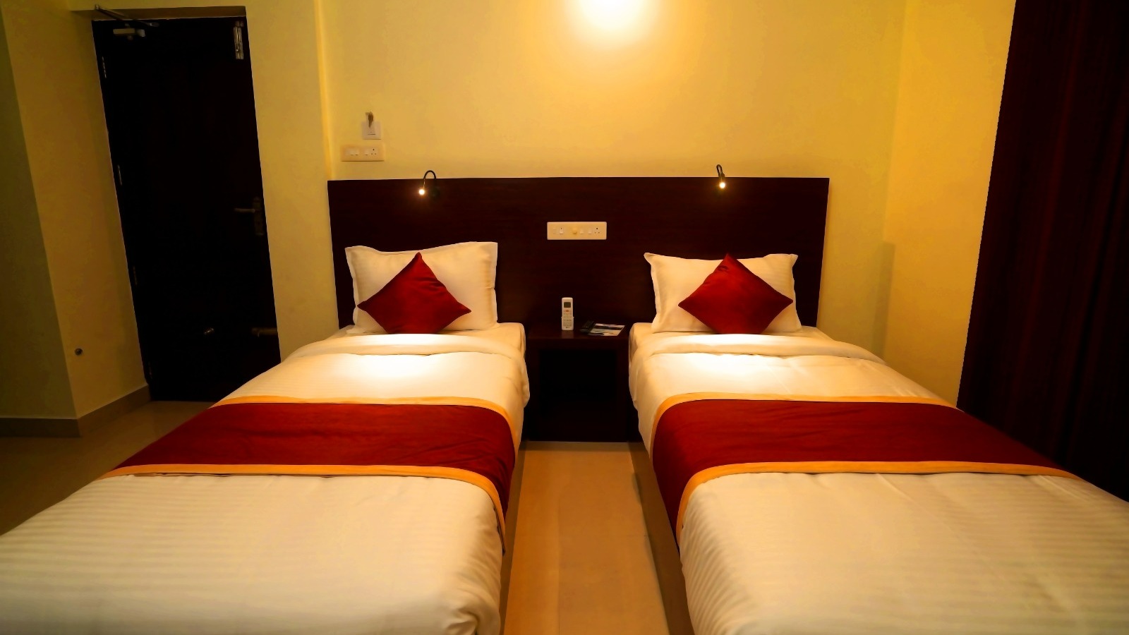 WhatsApp Image 2024-06-23 at 8.35.05 PM (3)