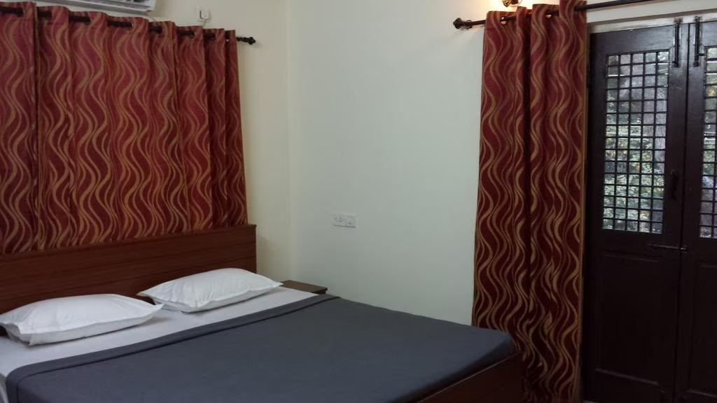 2BHK AC 